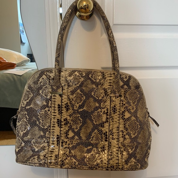 Danier snake skin shoulder bag - Picture 1 of 4